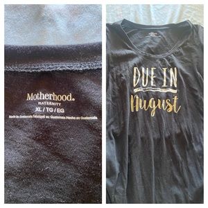 Black Due In August Maternity Shirt XL
